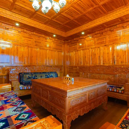 Heishui Auspicious Valley Homestay