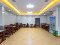 Vienna Hotel (Huangmei Store) - breakfast
