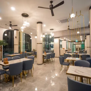 Poolrada Boutique Hotel Отели рядом с достопримечательностью «Ват Си Сунтхон»