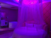 珠海维洛斯酒店 - 粉红世家圆床房