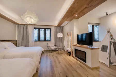 Anji Yitian Yishu Hotel Отели рядом с достопримечательностью «guo ji zhu yi shang mao cheng»