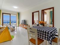 北海银滩蓝瑟海景主题度假公寓 - 雅致海景家庭两房三床套房