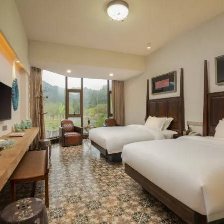 Shi'er Beihou Qingxixia Hotel