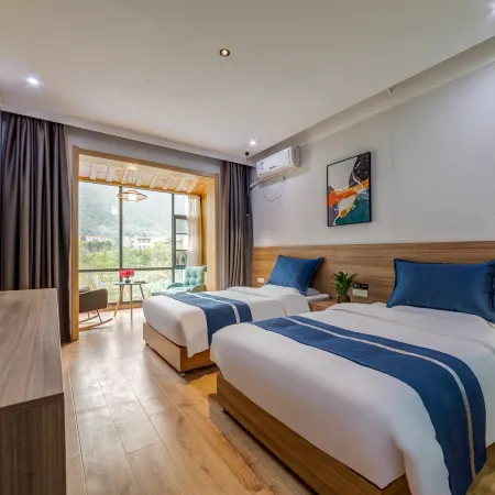 Floral Hotel · Huashan Landscape leju Hotel (Huashan Scenic Area Visitor Center Store)