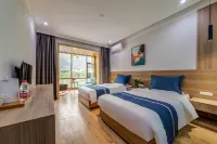 Floral Hotel  · Huashan Landscape leju Hotel (Huashan Scenic Area Visitor Center Store)