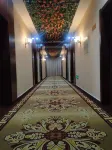 Luochuan Lidu Shengshi Hotel