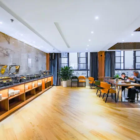 Huangting Hotel
