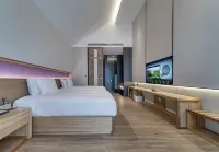 Jiangyou Mianzhou Shadow Moon Hotel - Balkoner