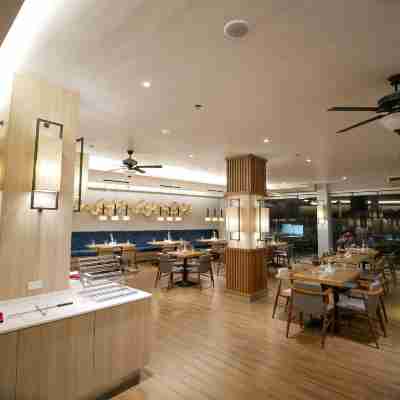 Blue Lotus Hotel Dining/Meeting Rooms