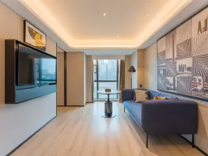 Chongqing Jiefangbei Hongyadong  river view Atour s Hotel