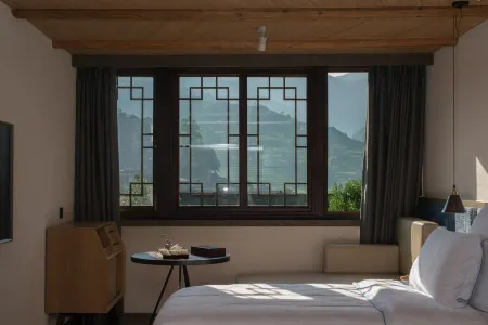 Qianhu Xingzhe Shangju Hotel Отели рядом с достопримечательностью «No.6 Fengyu Bridge»