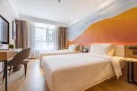 Atour X Hotel Wuhan Yellow Crane Tower Wuchang Station East Square Hotel in zona Wuchang Railway Station