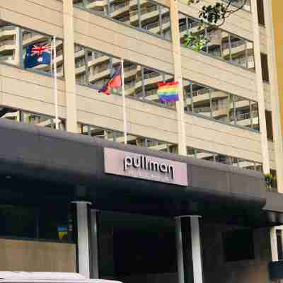 Pullman Sydney Hyde Park Hotel Exterior