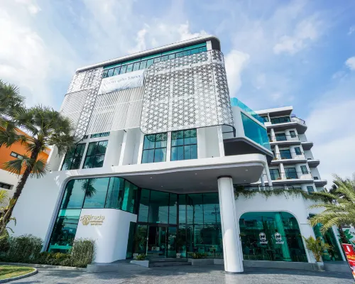 Poolrada Boutique Hotel Hotels near Wat Prathong