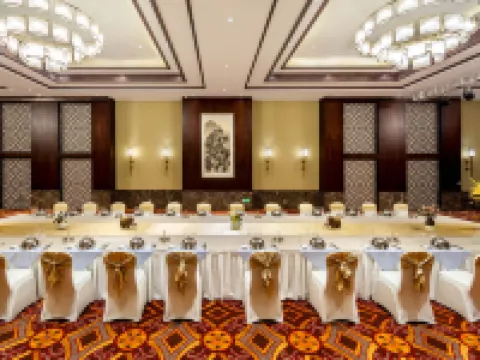 Eton Pine Valley Hotel Hotels in Feicheng