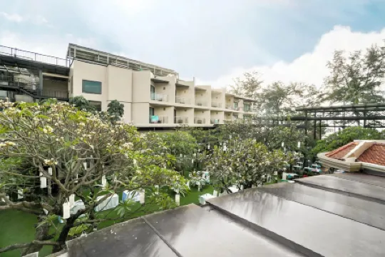 Baan Laimai Patong Beach Resort