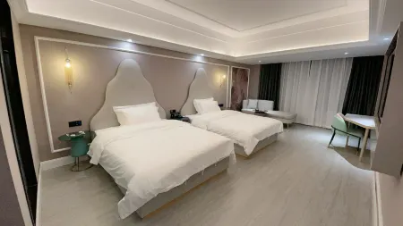 Yijia Select Hotel (Luyang Avenue Branch, Yucheng) Отели в г. Жучэн