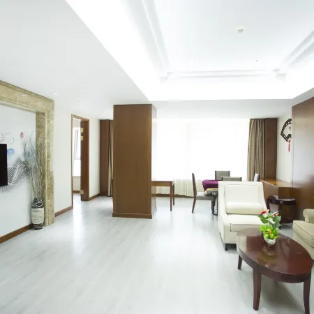 Kaixing Holiday Hotel