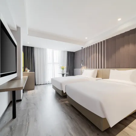 YiJu·Shangpin Hotel (Taixing Drum Tower Xintiandi Branch)