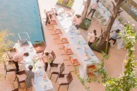 Inward Life Hotel