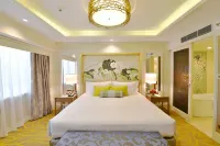 Dusit Thani Manila Hotels in Makati City