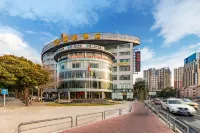 佛山禪城湖景酒店（亞藝公園地鐵站店） 鄰近和順堂，第56家直營連鎖中醫藥服務終端的酒店