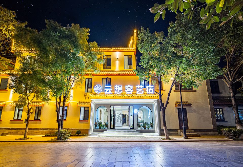 hotel overview picture