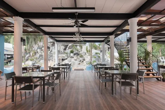 รูปภาพของมองต์บลังค์ เบส แคมป์ เขาใหญ่