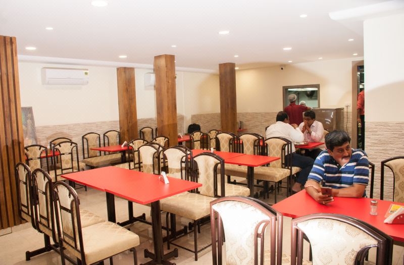 City Hotel photo 2