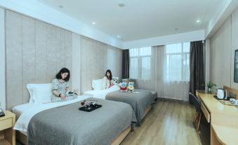 Shangrao Leifeng Hotel (Administrative Center Wanda Plaza)