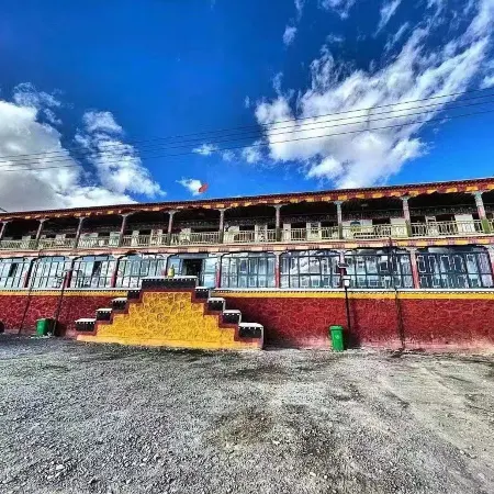 Nima Golden Dragon Hotel