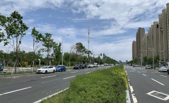 Yaxin Hotel