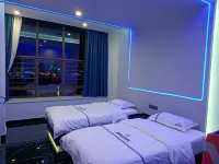Yueyang Glory E-sports Hotel
