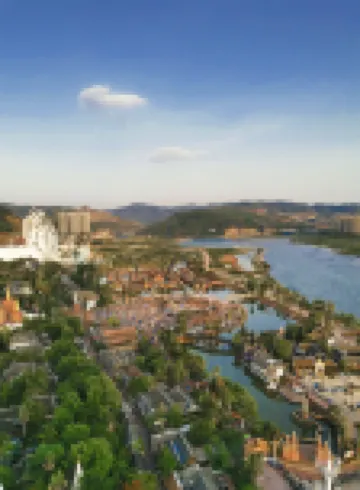 西雙版納七棲•觀江酒店（告莊星光夜市店）