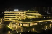 La Yarda Hotel Qihe โรงแรมในชีเหอเซียน