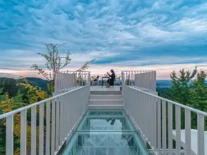 Qingcheng Mountain·Mountain Zhumufeng Designer Resort Hotel