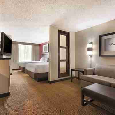 Hyatt Place College Station Rooms