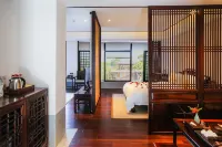Yunfu Xinxing Chanquan Resort Hotel - balcony