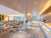 LAVANDE Hotels (Zhaoqing Sihui Hi-tech Zone Dawang Light Rail Station Branch)