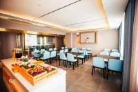 Yeste Meitu Hotel (Guigang Shenghuo Port High-Speed Railway Station)