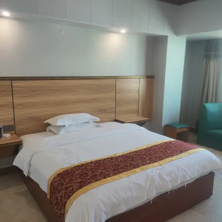 Dongfang Jinlusheng Hotel