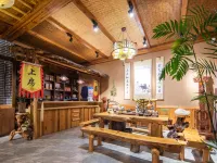 Wudang Mountain Qingxin Bieyuan (Wudang Mountain Scenic Area Damenkou Branch) Hotels in Danjiangkou