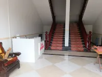 Auspicious Hotel