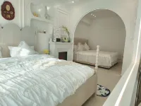 Yanji Little Muddle Homestay (Yanbian University Network Red Wall Shop) - Romantik