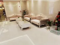 Walton Hotel (Longchuan Railway Station Branch)