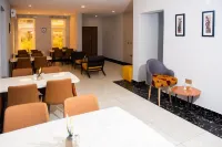 Orange Roof Lodge - Aamiainen