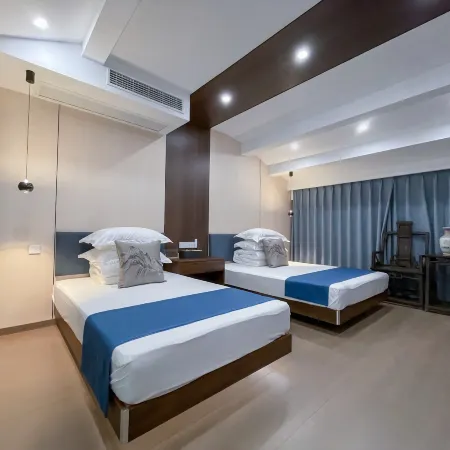 zhaji Baoqingtang hotel