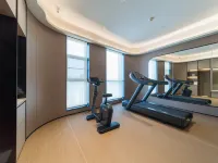 JI Hotel (Wuhan Xinrong Paradise Walk Houhu Avenue) Hotels near Beach Park