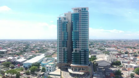 Horison Suite & Residences Iswara Bekasi Отели в г. Rawalumbu
