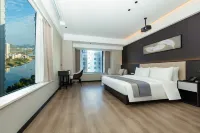 jinanmingyue hotel Hotels near LIANG PIN PU ZI YI CHUN JIA MENG ER DIAN